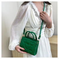 1 bolso elegante de color sólido para mujer con correa desmontable - Diseño con patrón de corazón, perfecto para regalo del Día de San Valentín, disponible en magenta, blanco, negro, verde, amarillo - details 11