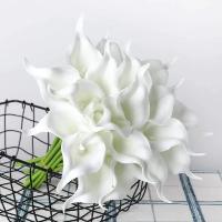Ramos de Flores Artificiales de Cala Lili Bolso de Boda Blanco de 5 Piezas - details 3