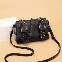 Bolso de mensajero con remaches de marca Vintage para mujer, bandolera cruzada de hombro, bolso Punk con Calavera, bolsos con solapa para mujer - details 1