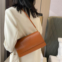 Bolsos pequeños para mujer hechos de suave cuero PU, bolso de hombro y bolso con bolsa de emoción, estilo vintage - details 8