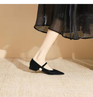 Zapato con punta puntiaguda, hebilla de perla, tacón bajo, hoja de loto arrugada, punta puntiaguda, suela plana. - details 9