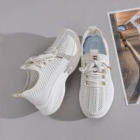 Zapatillas de deporte a la moda para mujer, zapatos informales de malla transpirable con tejido de mosca, suela suave hueca, para exteriores - details 1