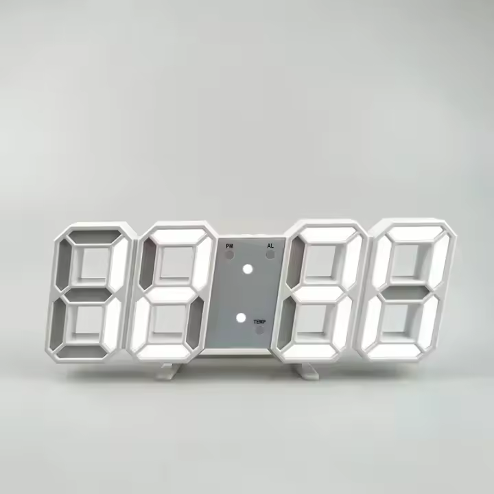 Reloj Despertador 3D Digital Decoración de Dormitorio Luz Nocturna Relojes LED Grandes para Habitación - 1