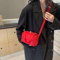 Bolso de mano rojo de Año Nuevo, bolsa cuadrada pequeña versátil de gama alta, bolso cruzado pequeño, moda de otoño e invierno, 2024 - details 18