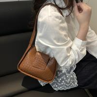 Bolso de hombro tejido de Color sólido a la moda, bolso de cuero Pu con hebilla, bolso pequeño de media luna, bolso de viaje para axila - details 15