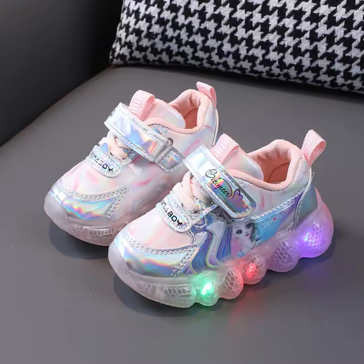 Iluminación niñas zapatillas de deporte de cuero antideslizante suela suave pequeña niña de dibujos animados princesa zapatos de suela suave antideslizante niño zapatos de bebé - 1