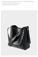 Bolso de hombro de cuero tejido a mano de gran capacidad a la moda bandolera bandolera bandolera para mujer - details 26