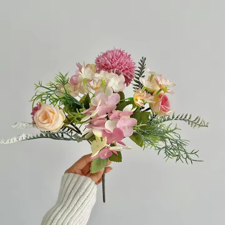 Ramo de rosas simuladas con bola bordada, ramo de mano de 44CM, bola de rosas artificiales, accesorios de fotografía para salón de bodas, decoración del hogar - 1