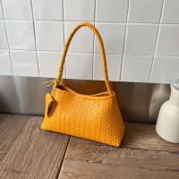 Elegante Bolso Cruzado Minimalista para Mujer Cerrado con Hebilla, Diseño Texturado, Duradero y Fácil de Limpiar Ideal para Trabajo, Uso Diario, Ocasiones Formales - details 1