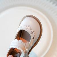 Zapatos de cuero para niñas, calzado de estilo francés, suave y cómodo, con encaje elegante y perlas, novedad de otoño, 2024 - details 7