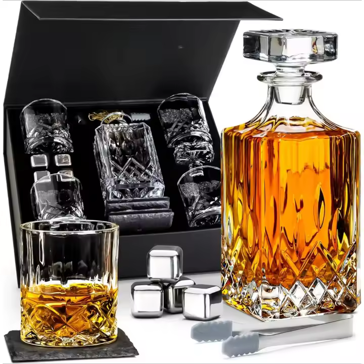 Decantador de Whisky - Jarra de whisky - Decantador 700ml - Set de Regalo de Whisky - Regalos Originales para Hombres - 4 Vasos de Whisky x 310ML, 4 Piedras de Whisky, Accesorios - 1
