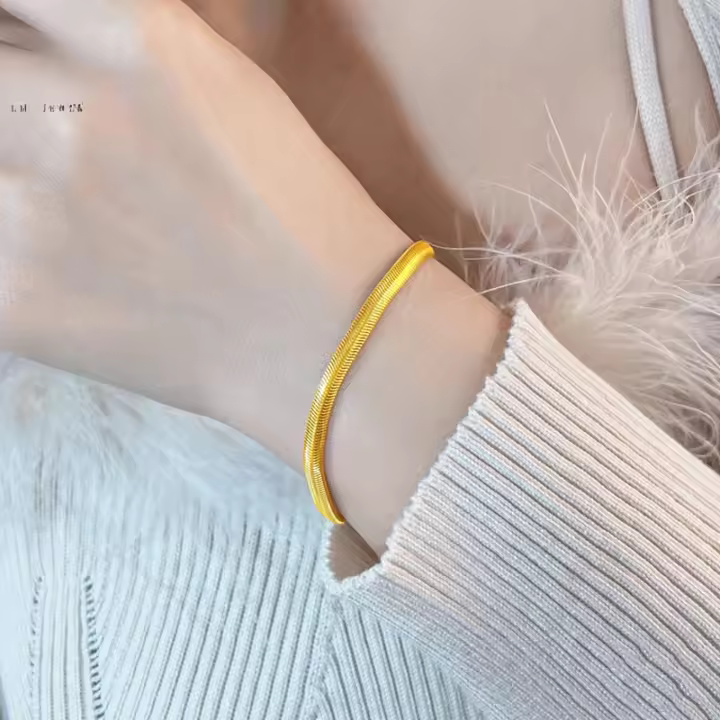 Pulsera hombre y mujer simple y versátil joyería ligero de lujo plano engrosado suave pareja aleación - 1