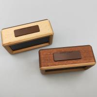 Despertador de madera con calendario y temperatura visualización. Reloj digital de madera maciza para decoración de escritorio. Idea de regalo - details 8