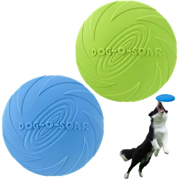 Disco volador para perros, paquete de 2 juguetes voladores para perros, disco volador ligero interactivo de goma suave para perros pequeños y grandes, flota en el agua y es seguro en los dientes, 7,2 pulgadas. - 1