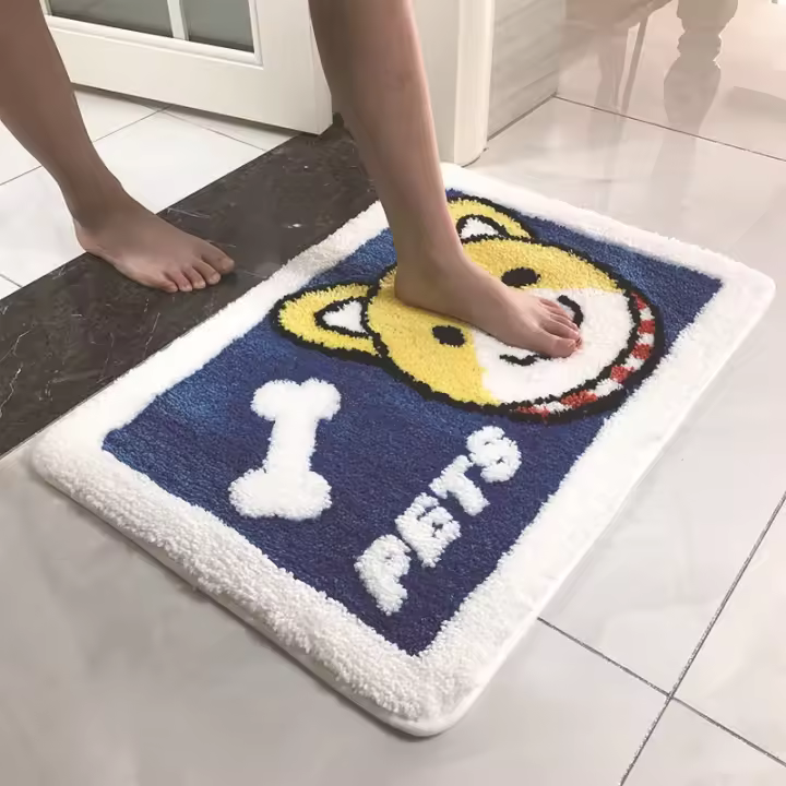 Alfombra de piso flocada de dibujos animados de felpa bordada, alfombra de piso de puerta de entrada de dormitorio doméstico, alfombra antideslizante absorbente de baño - 1