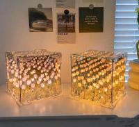 Luz nocturna LED tulipán 3D nube Adorno de mesa de espejo para dormitorio - details 3