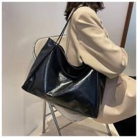 Bolso de mano para mujer, bolsa para axila a la moda, bolso de hombro de cuero Pu suave de gran capacidad, bolso cruzado Retro, bolsos de cubo portátiles informales - details 14