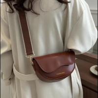 Bolso Crucero de Hombro de Moda de Cuero PU Color Sólido Retro Estilo Pony con Correa Ancha - details 15