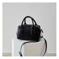 Bolso de mano de alta calidad para mujer, bolso de mensajero de hombro simple, bolso de mano de cuero suave multiusos - details 10