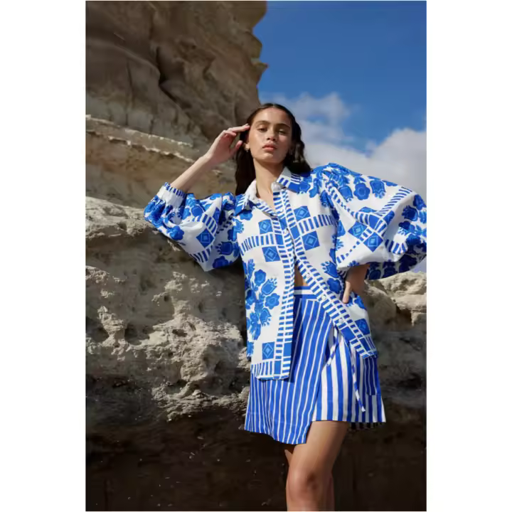 2025 nuevas mujeres hermosas europeas estilo de vacaciones de ocio impresión de moda traje versátil mujeres - 1