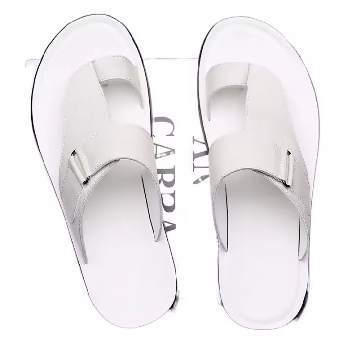 2025Nuevas Sandalias de Verano para Hombres Talla Grande Moda Versátil Simples Chanclas de Playa para Jóvenes - 1