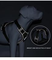 Traje de arnés de nylon para perros grandes Reflejante de luz, ajustable, seguro para paseos al aire libre - details 4
