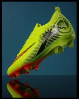 Botas de Fútbol Transpirables y Ligeras Suelas de Césped para Deportistas Profesionales - details 1