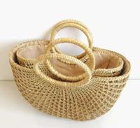 Producto al por mayor, bolso de mano de playa con hombro de señora de verano medio redondo de Color sólido Simple ahuecado, bolso de mano de paja tejido - details 6