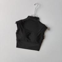 Traje de Yoga de Malla Falsa de Dos Piezas Sujetador Deportivo Transpirable de Manga Corta de Secado Rápido Camiseta Exterior de Poliéster - details 3