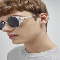Gafas de sol antiradiación de la marca PULL&BEAR, aptas tanto para hombre como para mujer, gafas de sol estilo punk que protegen contra los rayos UV y proporcionan protección solar. - details 7