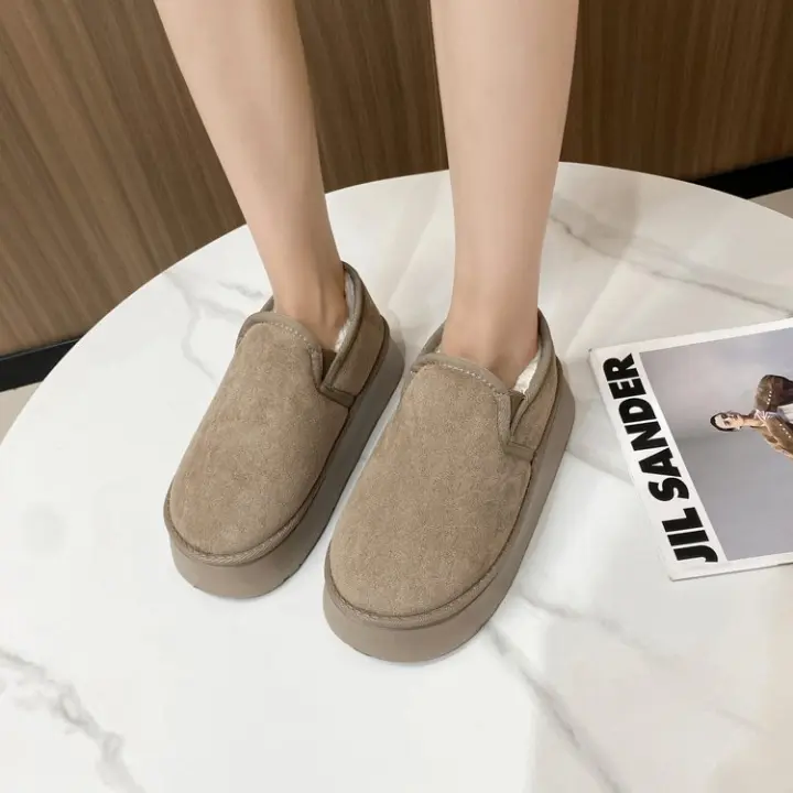 Botas de nieve de invierno con suela gruesa de terciopelo, zapatillas de algodón, zapatos cálidos y esponjosos - 1