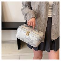 Nueva y elegante bolsa de cosméticos bordada para mujer, viaje portátil, artículos de tocador de gran capacidad y bolsa de almacenamiento - details 7