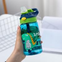 Botella de agua con pajita de silicona y tapa a prueba de derrames para niños, taza de dibujos animados de dinosaurio lindo, botella portátil escolar sin BPA - details 10