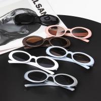 Gafas de sol retro con lazo ovalado para mujer, gafas de sol con montura ovalada pequeña a la moda, de marca de diseñador, para ocio al aire libre, UV400 - details 1