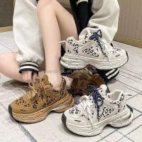 Dropshipping Logo patrón de leopardo nuevas zapatillas de deporte de moda plataforma gruesa zapatos de diseñador de estilo informal para caminar - details 3