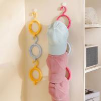 Estante de plástico para gorra de béisbol, colgador de almacenamiento para sombreros de Color brillante, montado en la pared, ahorro de espacio, 4 Uds. - details 2