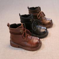 Botas cortas de cuero antideslizantes para niñas, zapatos versátiles de suela gruesa suave, estilo coreano, a la moda, otoño e invierno, 2024 - details 2