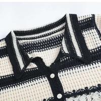 Chaleco de Crochet a Rayas de Moda para Mujer Cuello con Botón, Top Corto de Punto Transparente, Estilo Vintage de Teen Girls Fairycore - details 3