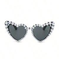 Gafas de Sol para Mujer con Montura Grande y Corazón Gafas de Moda con Perlas Incrustadas para Bodas y Fiestas - details 2