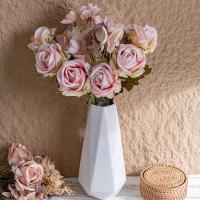 DIY decoración de jarrón, ramo de rosas artificiales de tacto Real, elegantes flores de rosas de seda hechas a mano, plantas falsas de lujo para sala de estar y escritorio - details 4