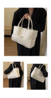 Bolso de mano para mujer, nuevo bolso de hombro premium de gran capacidad, tejido versátil para llevar debajo del brazo. - details 7
