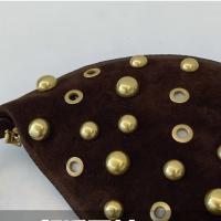 Bolso cruzado con remaches de Metal a la moda, bolso de hombro Y2k de estilo Punk hueco, bolso para axila para chica picante y dulce, diario - details 2