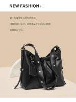 Bolso retro Nuevo bolso de mano de gran capacidad Bolso ligero de moda de lujo para las axilas Bolso de hombro portátil premium informal - details 4