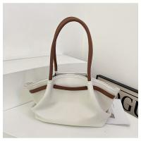 Bolso de Mano Minimalista Elegante Cierre Magnético, Espacioso para Trabajo y Eventos Formales - details 8