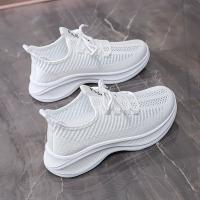 Zapatillas de deporte a la moda para mujer, zapatos informales de malla transpirable con tejido de mosca, suela suave hueca, para exteriores - details 8