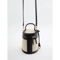 2024 Moda para mujer Primavera y verano Nuevo cilindro Color Forma de caja Solo hombro Bolso de lona oblicuo Mochila de lujo de alta gama - details 4