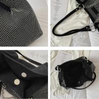 Bolso de Mano de Cuero PU de Gran Capacidad para Mujer Diseño de Lujo con Piedras Preciosas Bolso de Compras de Moda con Mango Superior - details 17