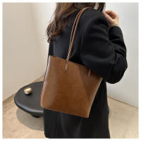 Bolso de gran capacidad para mujer, estilo casual retro, bolso de mano y bandolera para llevar bajo el brazo. - details 6