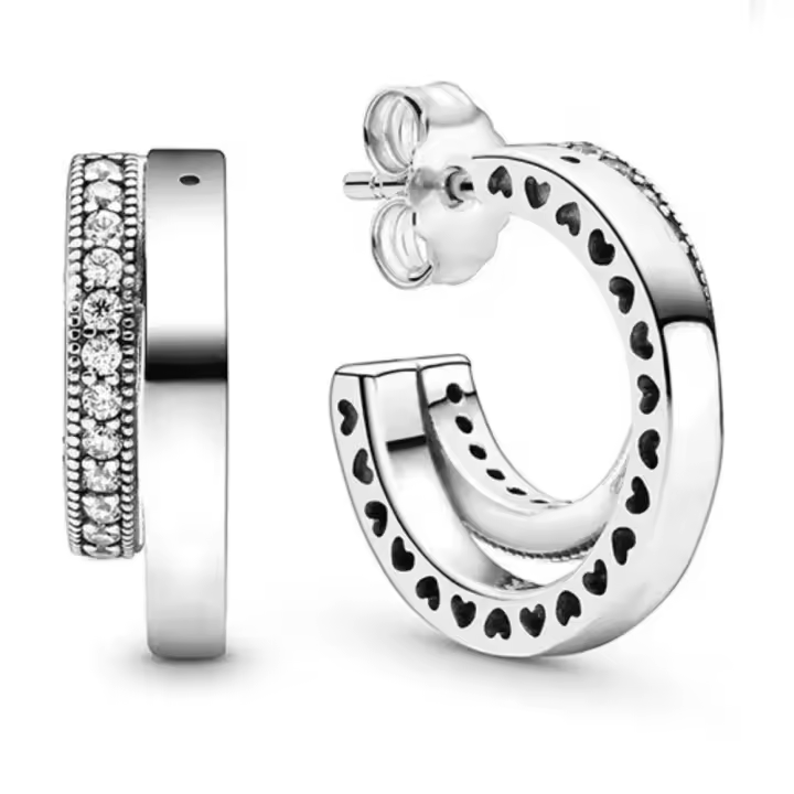 Pendientes de aro de plata First Law con patrones de corazones y detalles de circonitas: perfectos para mujeres amantes de la moda - 1