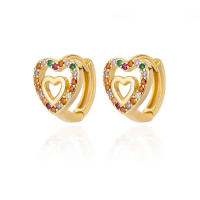 Pendientes de mujer con corazón de circonita hueca, Pendientes de oro con corazón de acero inoxidable, Joyas de lujo para parejas de novios, Regalos - details 6